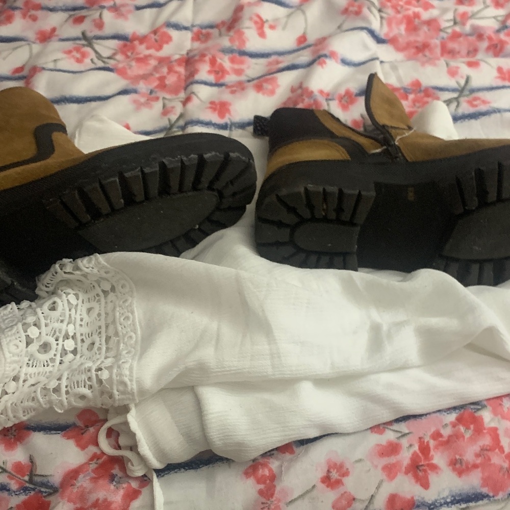 Lucky Brand Brown and Black Women's Boots - Picture 6 of 6